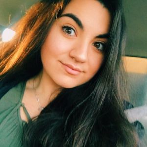 Meet your Posher, Jillian